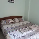 Tani\'S Guesthouse